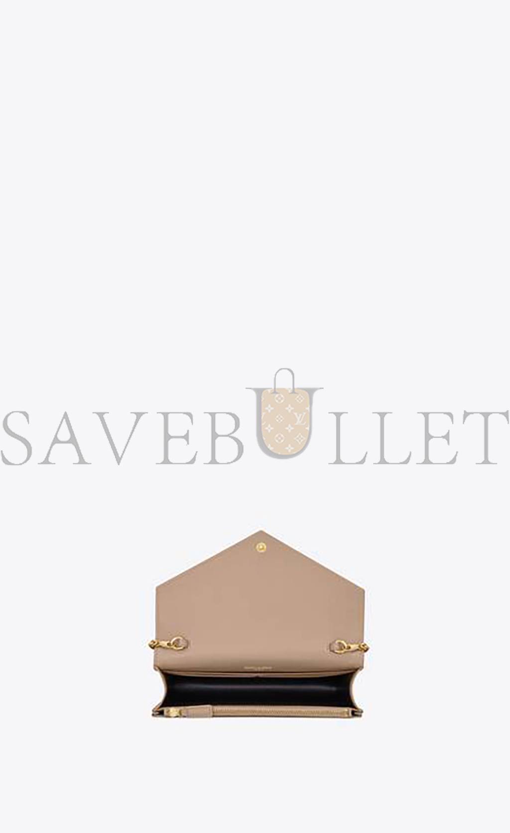 YSL CASSANDRE MATELASSÉ ENVELOPE CHAIN WALLET IN GRAIN DE POUDRE EMBOSSED LEATHER 695108BOW012721 (19*12.5*3.5cm)