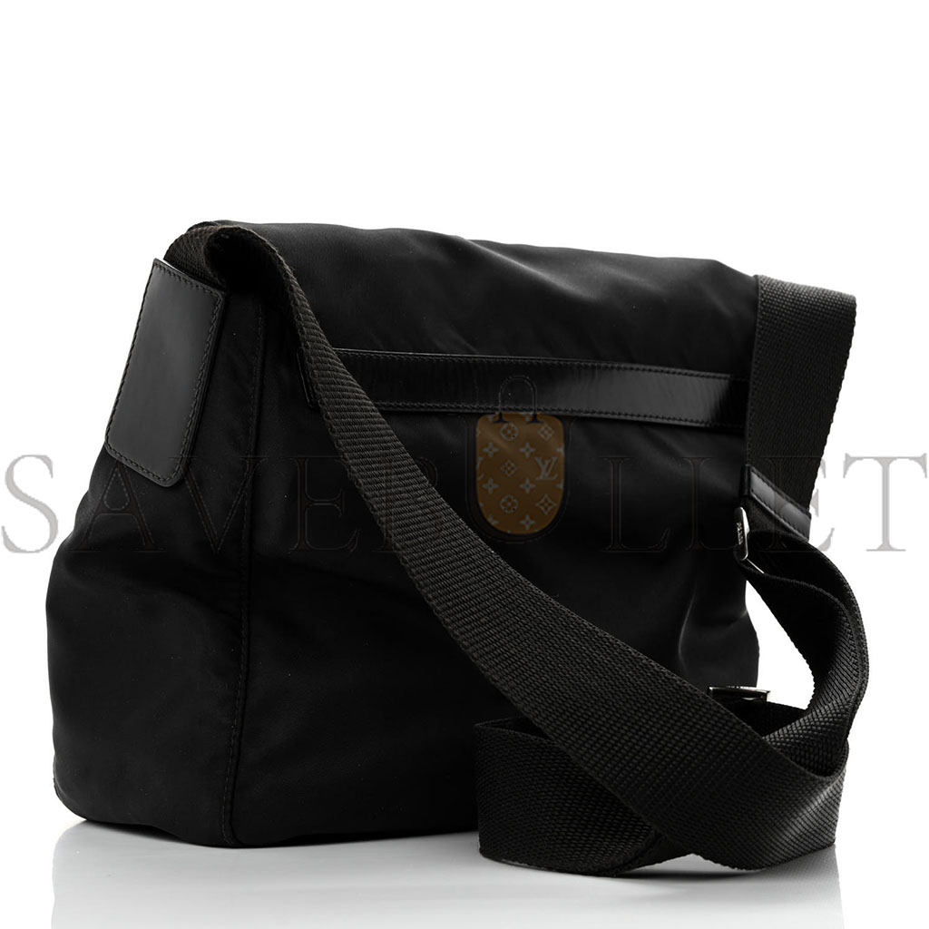 PRADA NYLON VELA MESSENGER BLACK (23*22*10cm)