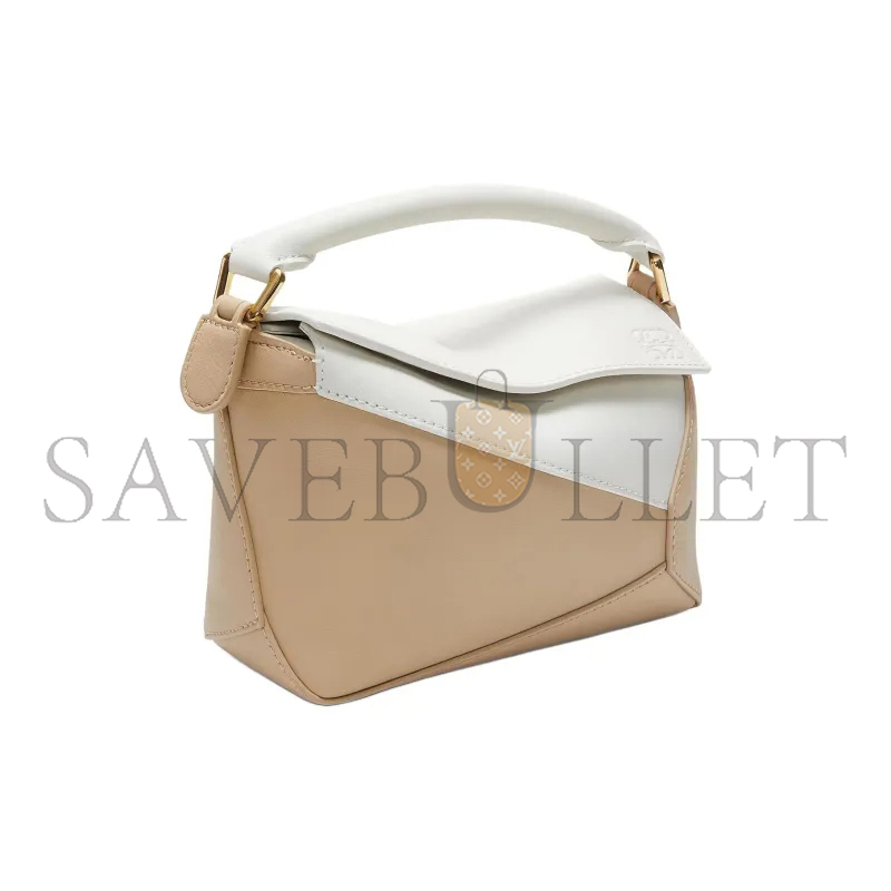 LOEWE MINI PUZZLE BAG IN CLASSIC CALFSKIN A510P88X30-410 (18*12.5*8cm) LOEWE MINI PUZZLE BAG IN CLASSIC CALFSKIN A510P88X30-410 (18*12.5*8cm)