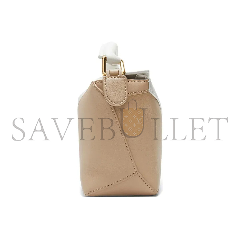 LOEWE MINI PUZZLE BAG IN CLASSIC CALFSKIN A510P88X30-410 (18*12.5*8cm) LOEWE MINI PUZZLE BAG IN CLASSIC CALFSKIN A510P88X30-410 (18*12.5*8cm)
