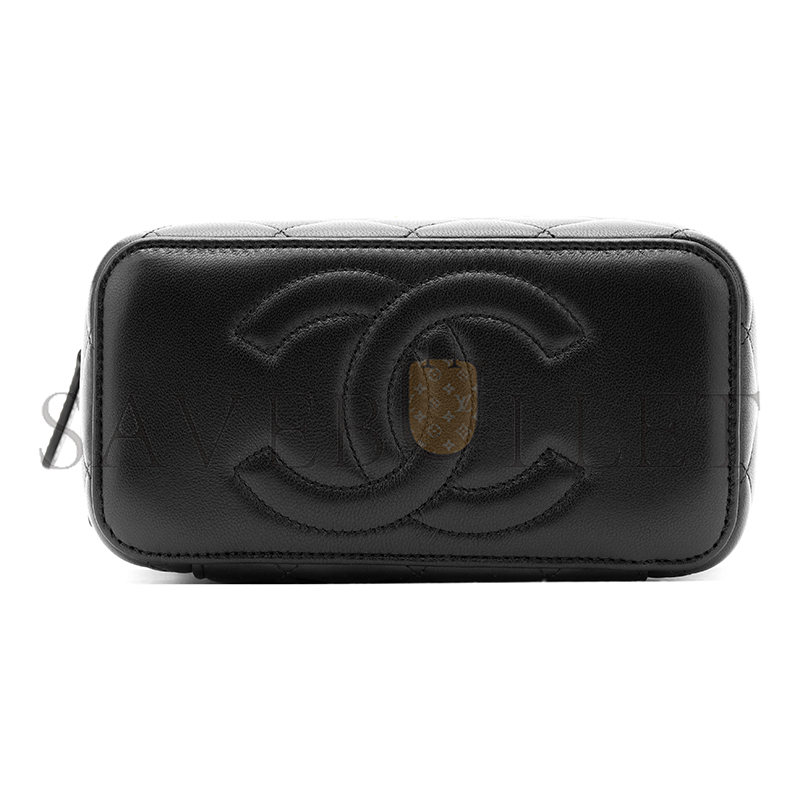 CHANEL SMALL QUILTED VANITY CASE WITH CHAIN AP2303 B18602 94305 (16*10*8cm)