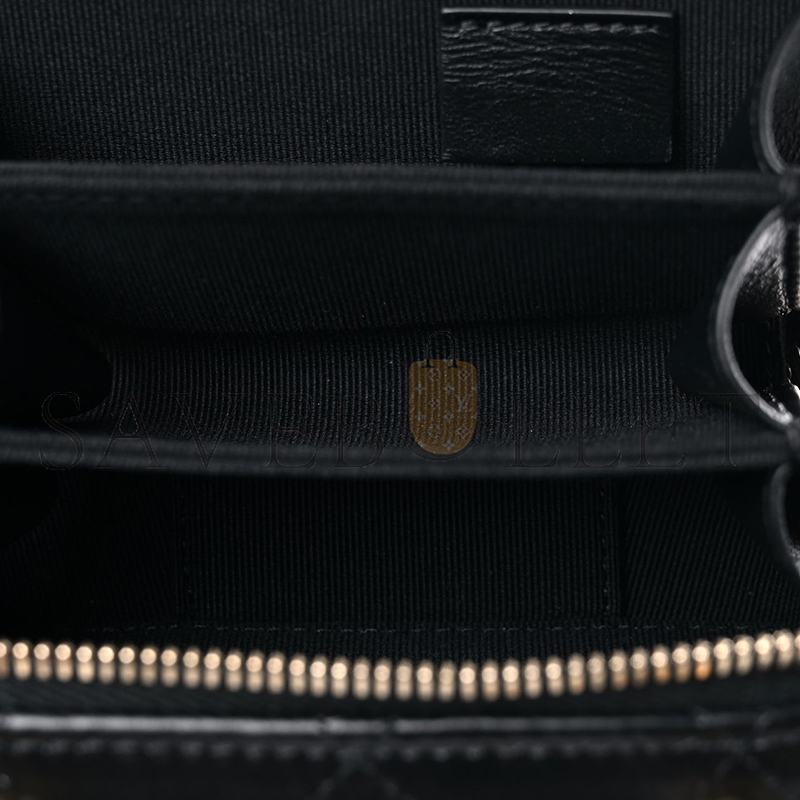 CHANEL QUILTED MINI LACQUERED CHAIN CLUTCH BLACK AP2738 B07995 94305 (10.5*7*4.5cm)