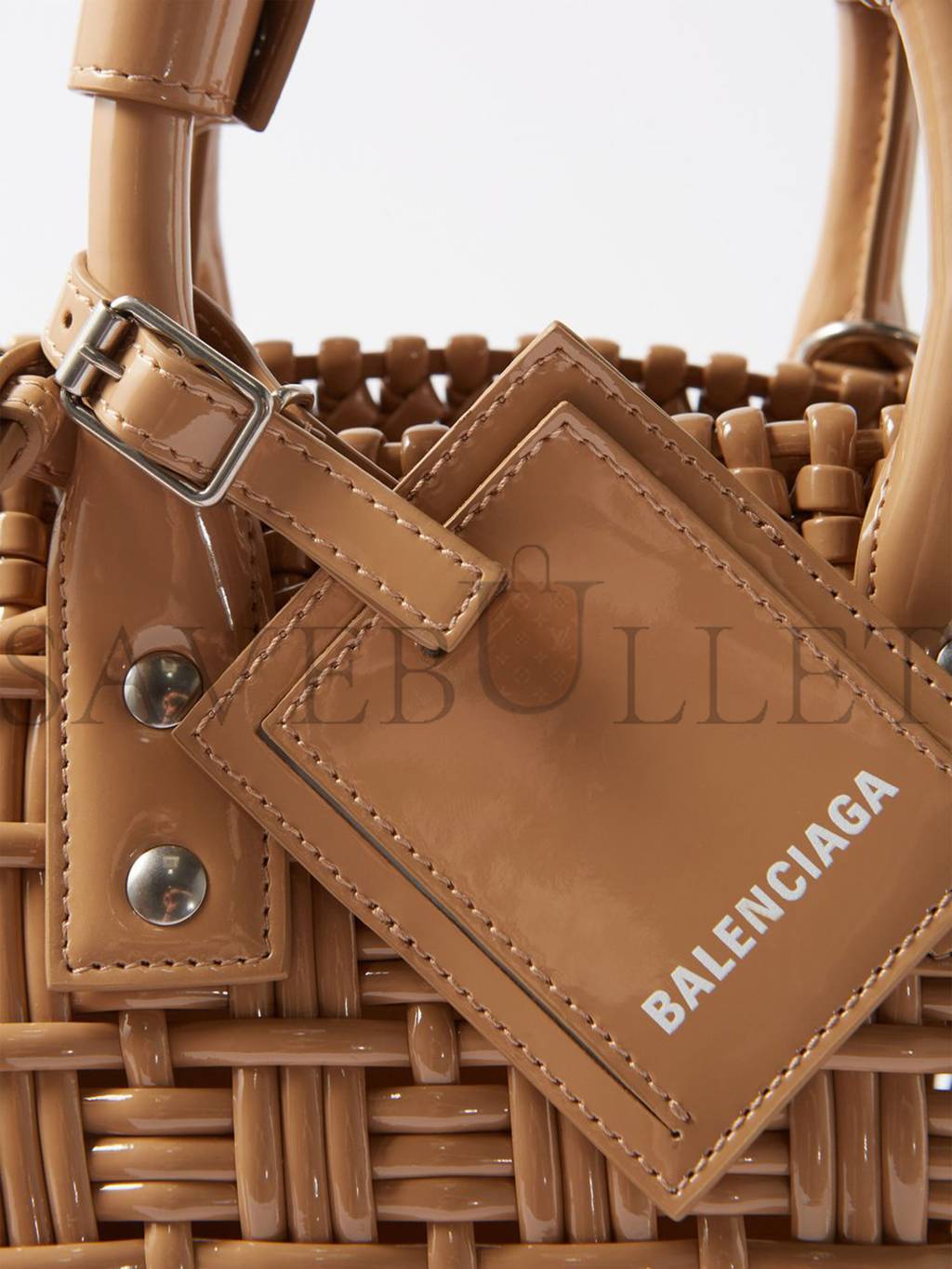 BALENCIAGA BEIGE BISTRO XS WOVEN FAUX-LEATHER BASKET BAG  MATCHESFASHION US (35.5*21*11cm)