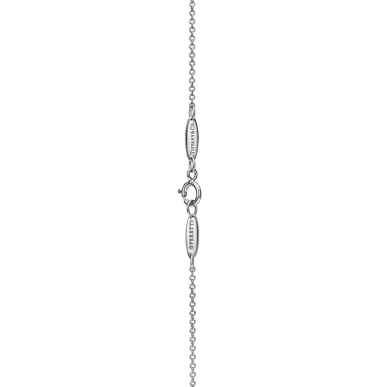 TIFFANY  ELSA PERETTI® OPEN HEART PENDANT IN PLATINUM WITH SAPPHIRES, 16 MM