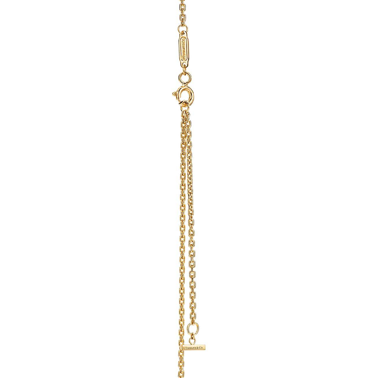 TIFFANY T SMILE PENDANT IN YELLOW GOLD, LARGE